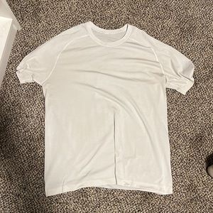 Lululemon white tee